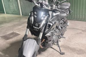 Yamaha MT07 2021 - 21.400 Km - Accessoriata