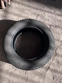 4 gomme invernali KHUMO 215/60 R16 99H