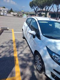 Ford fiesta 2016 gpl 