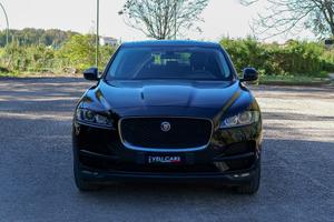 Jaguar F Pace