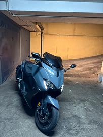 Tmax 560