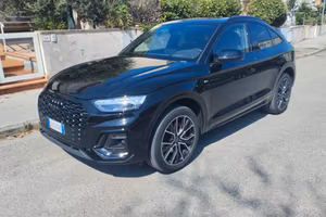 Q5 Sportback S-line interno ed esterno