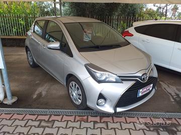 Toyota Yaris 1.4 D-4D 5 porte Lounge