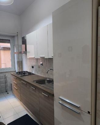 Cucina Aran 3,60 mt con colonna forno separata