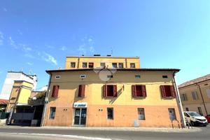 MONOLOCALE A SAN GIOVANNI IN PERSICETO