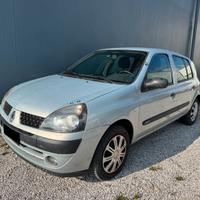 Renault Clio II 1.2 16v