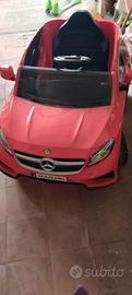 macchina Mercedes GLA 45 elettrica 