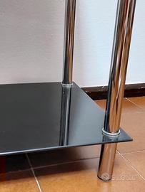 Tavolino dimensioni: h 50 cm. lu 40 cm. la 35 cm.