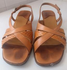 Sandali tacco comodo marrone chiaro