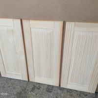 sportelli per cucina in legno massello di Pino 