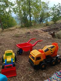 giocattoli ruspa e betoniera + carriola