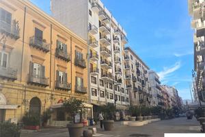 VIA AMARI: APPARTAMENTO RISTRUTTURATO MQ 90