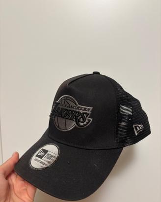 Cappello Lakers