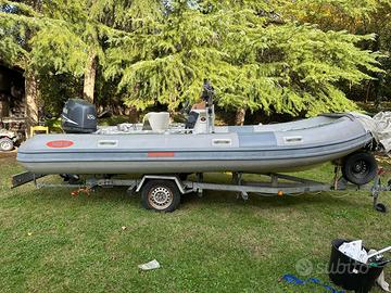 Gommone con motore 100cv Yamaha