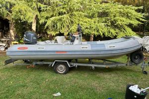 Gommone con motore 100cv Yamaha