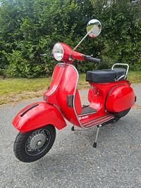 Vespa P200E