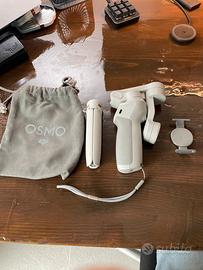 DJI OM4 Stabilizzatore 3 assi telefono