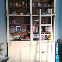 Libreria rustica con scala stile Dialma Brown