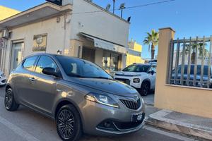 LANCIA Ypsilon 1.0 FireFly Hybrid UnYca