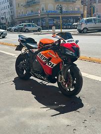 Honda CBR 1000 RR 2007 Repsol