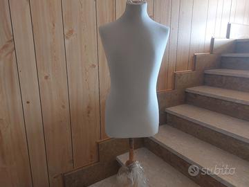 Manichini bimbo , 14 anni e 2 anni