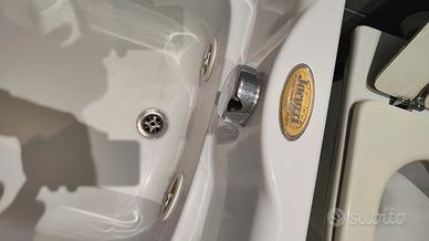 Vasca jacuzzi