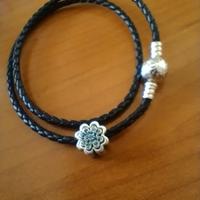 Bracciale Pandora pelle con ciondolo/doppio giro.