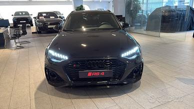 AUDI A4 V 2019 Avant - RS4 Avant 2.9 tfsi quattro