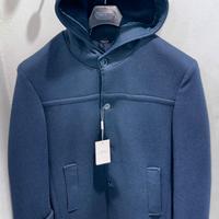 Cappotto uomo blu navy.