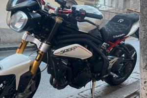 Triumph speed triple 1050r (PREZZO TRATTABILE)
