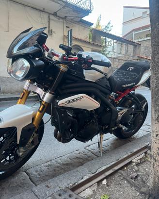 Triumph speed triple 1050r (PREZZO TRATTABILE)