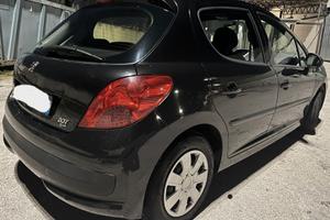STUPENDA Peugeot 207 5Porte 1.4HDI Full/Optional