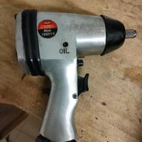 avvitatore pneumatico bulloni auto