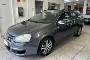 VOLKSWAGEN Golf Var. 1.9 TDI DPF Comfortline + G