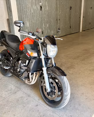 Suzuki GSR600 2008