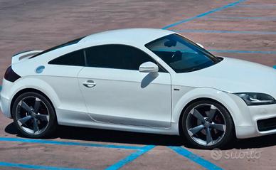 Audi TT 1.8 S-line