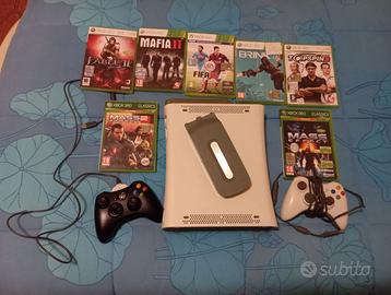 Xbox 360+ 2 pad+ 2 hard disk+ 7 giochi