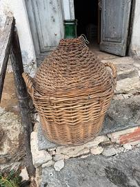 Damigiane ancora buone