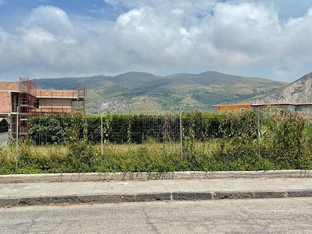 Terreno di 1750 m² a Mondragone - Altro