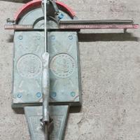 TAGLIAPIASTRELLE MONTOLIT