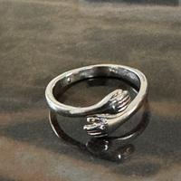 Anello abbraccio