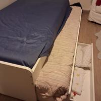 letto doppio completo di materassi