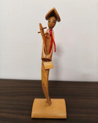 Bambola giapponese "Ragazza narciso" 