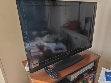 📺 Philips TV 32" HD – Modello 32PFL5206H/12