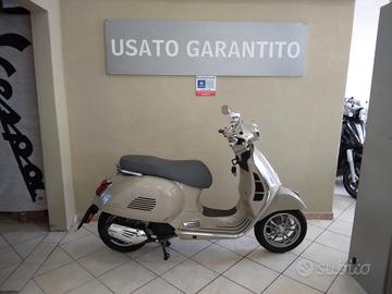 Vespa GTS 125
