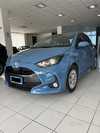Toyota Yaris 1.5 Hybrid 5 porte Active