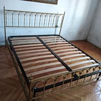 Letto in ottone