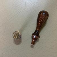 Sigillo ceralacca vintage “LV”