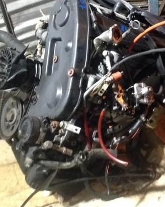 Motore iveco - 2.5 d - 8140.27