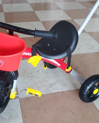Triciclo Chicco Ducati